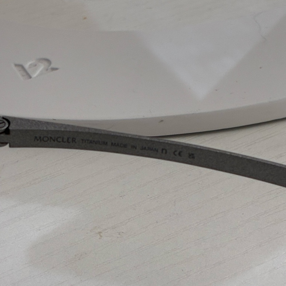 TANIUM PILOT SUNGLASSES - Picture 6 of 7